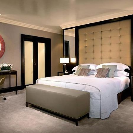 Hotel Nehal Kamal ทาชเคนต์ ภายนอก รูปภาพ