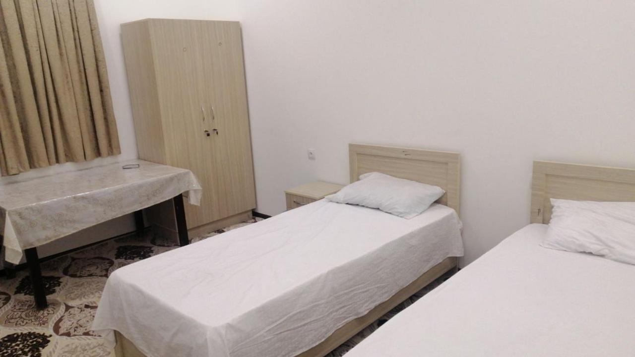 Hotel Nehal Kamal ทาชเคนต์ ภายนอก รูปภาพ